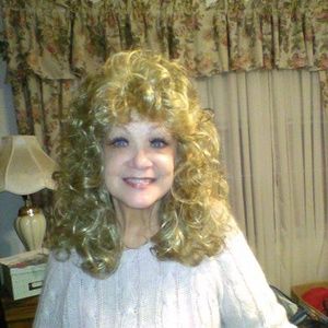 Meet your Posher, Vikki